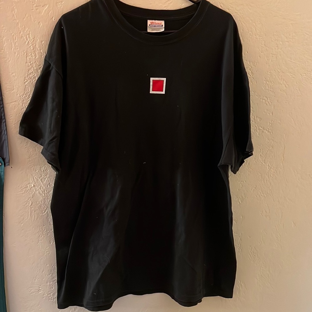 Vintage 90s y2k basic tee shirt